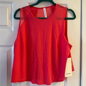 NWT Lululemon Sculpt Cropped Tank in Lipgloss Hot Pink